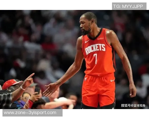 杜兰特三节高效表现轻松拿下19分6篮板3助攻1抢断助球队获胜